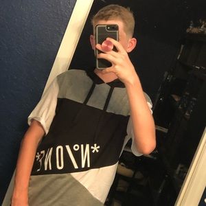 Meet your Posher, Zach